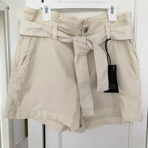 PAIGE ANESSA SHORT PLEATED WAISTBAND - QUARTZ SAND NWT